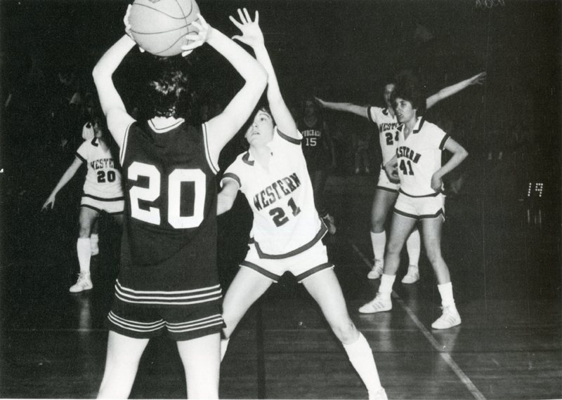 yearbook1985_womensBasketball_004.jpg