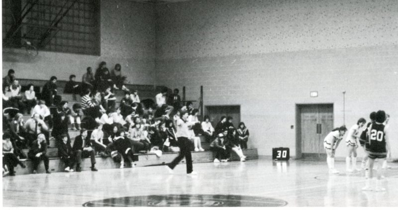 yearbook1985_womensBasketball_009.jpg