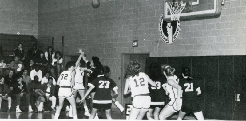 yearbook1987_womensBasketball_018.jpg