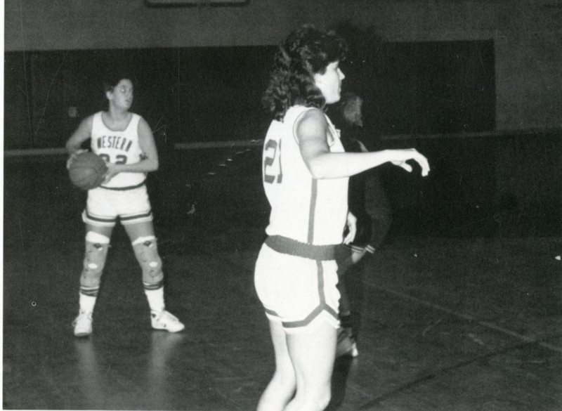 yearbook1988_womensBasketball_008.jpg