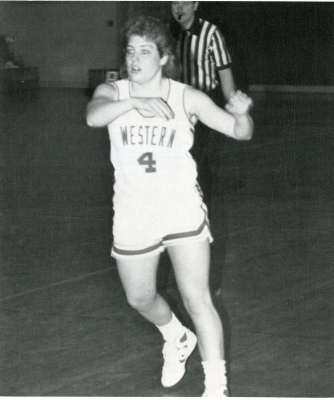yearbook1989_womensBasketball_005.jpg
