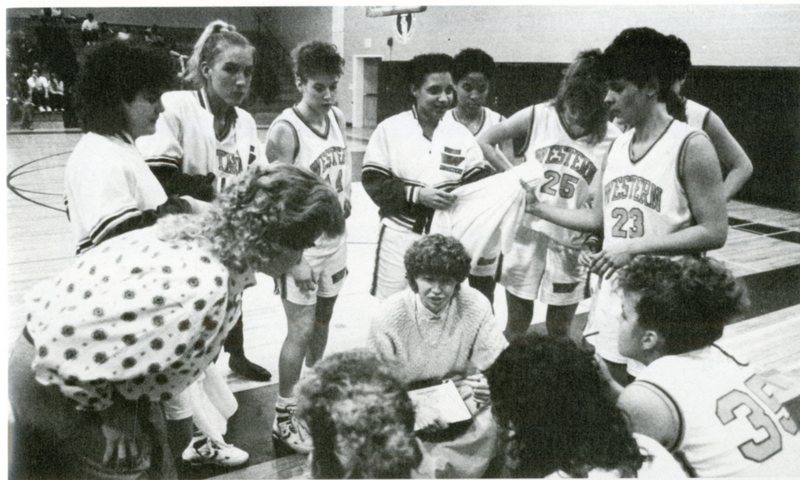 yearbook1990_womensBasketball_007.jpg