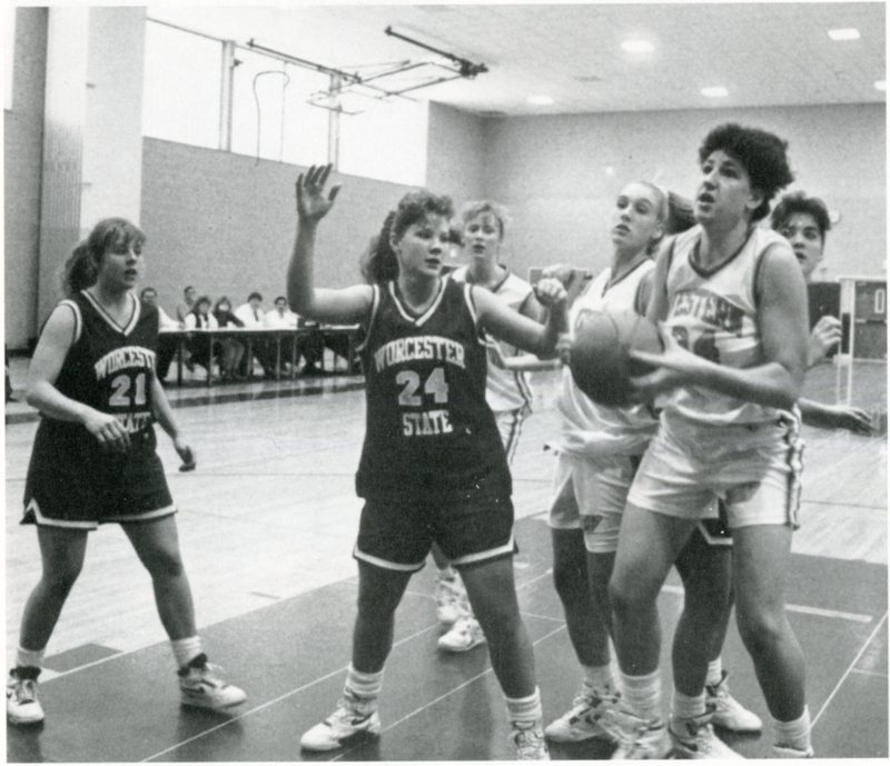 yearbook1991_womensBasketball_003.jpg