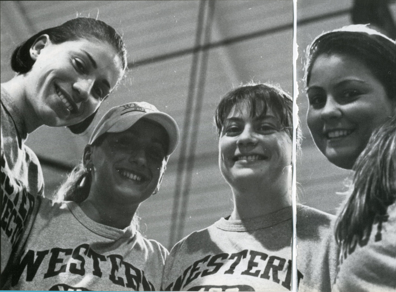 yearbook_1997_womensBasketball_001.jpg