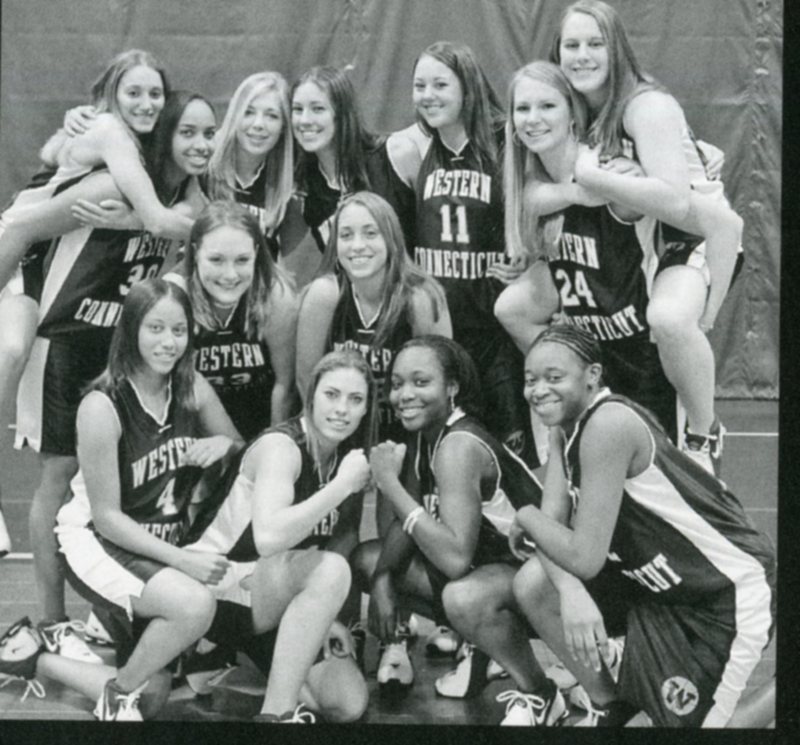 yearbook2006_womensBasketball_002.jpg