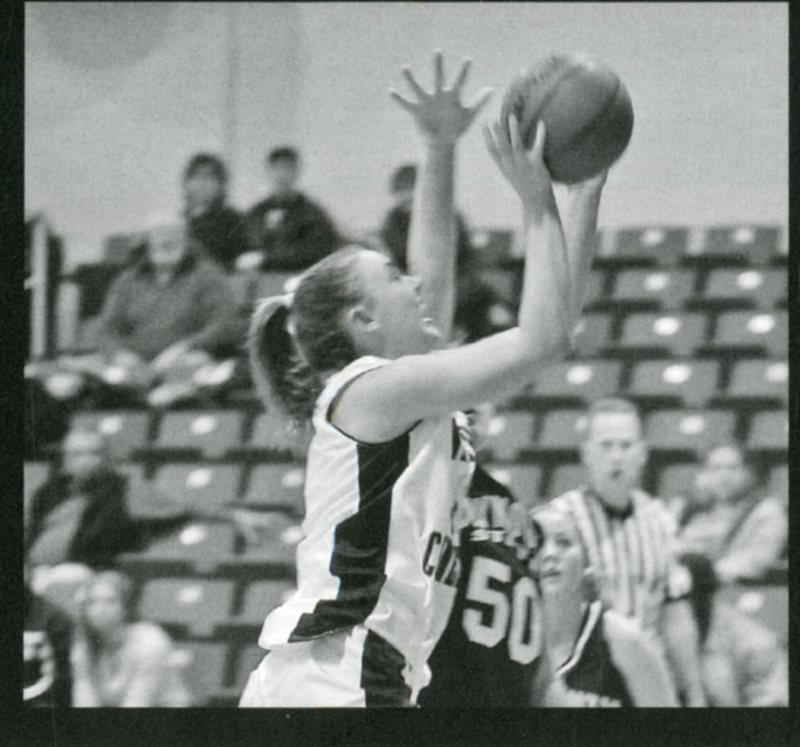 yearbook2006_womensBasketball_004.jpg