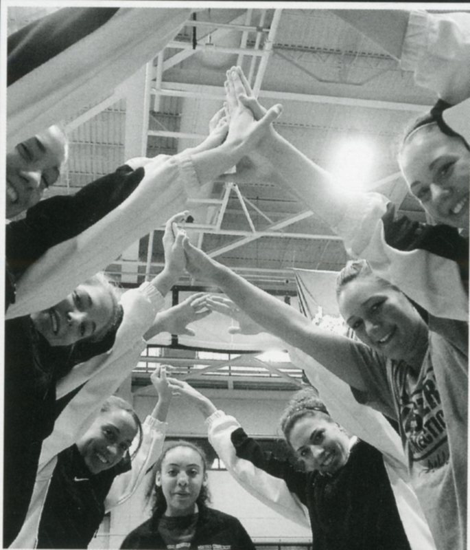 yearbook2007_womensBasketball_007.jpg