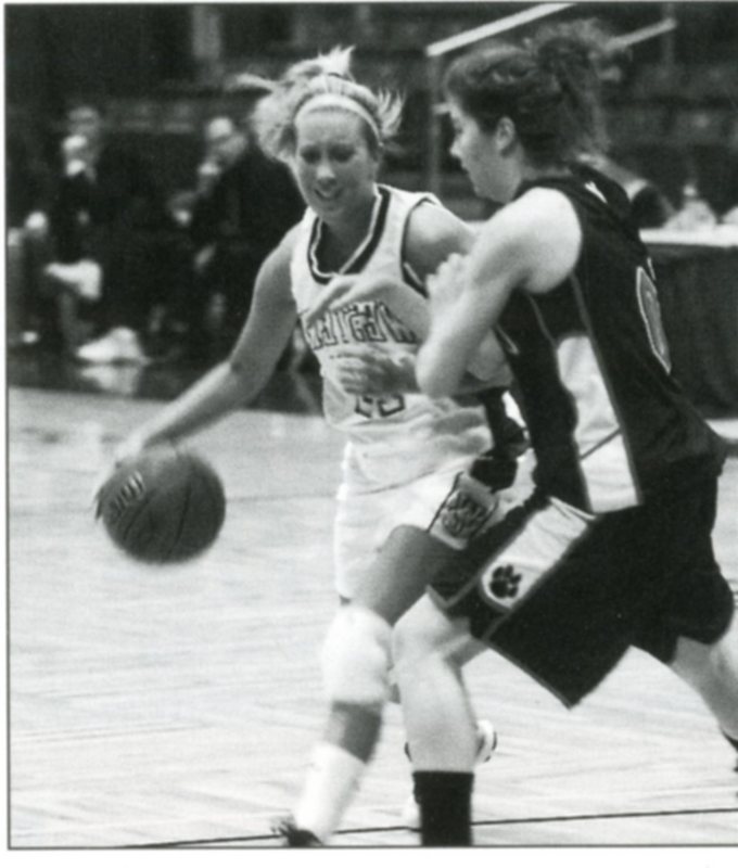 yearbook2010_womensBasketball_006.jpg