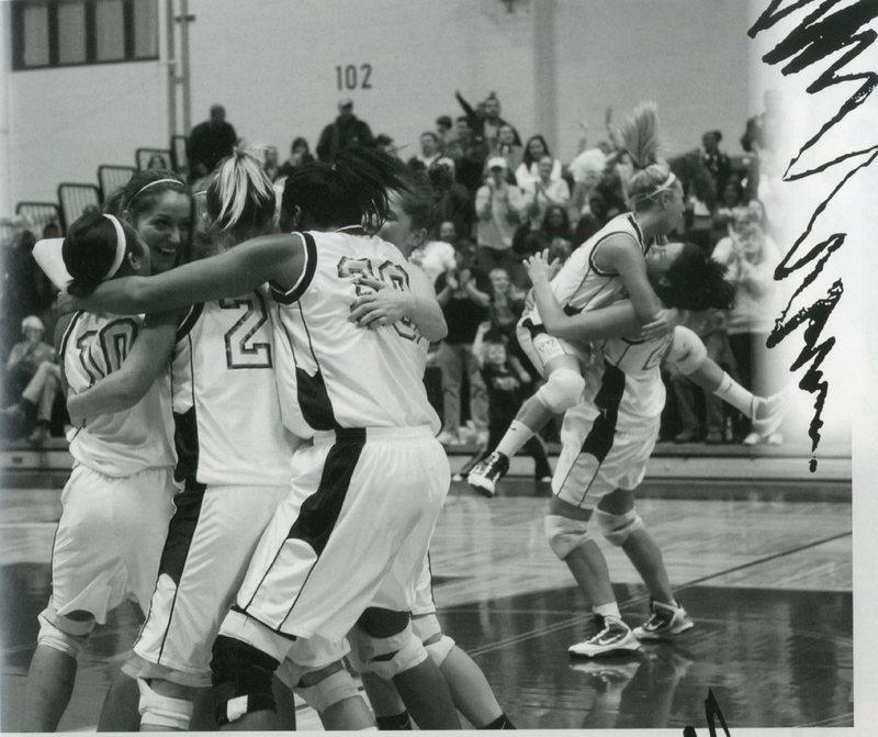 yearbook2010_womensBasketball_012.jpg