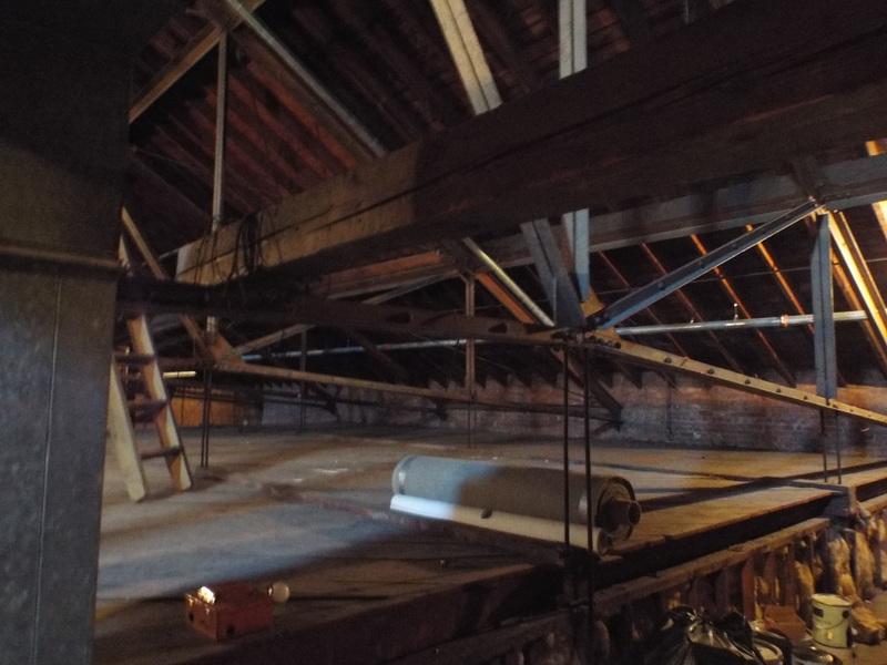 OldMain_attic_002.JPG