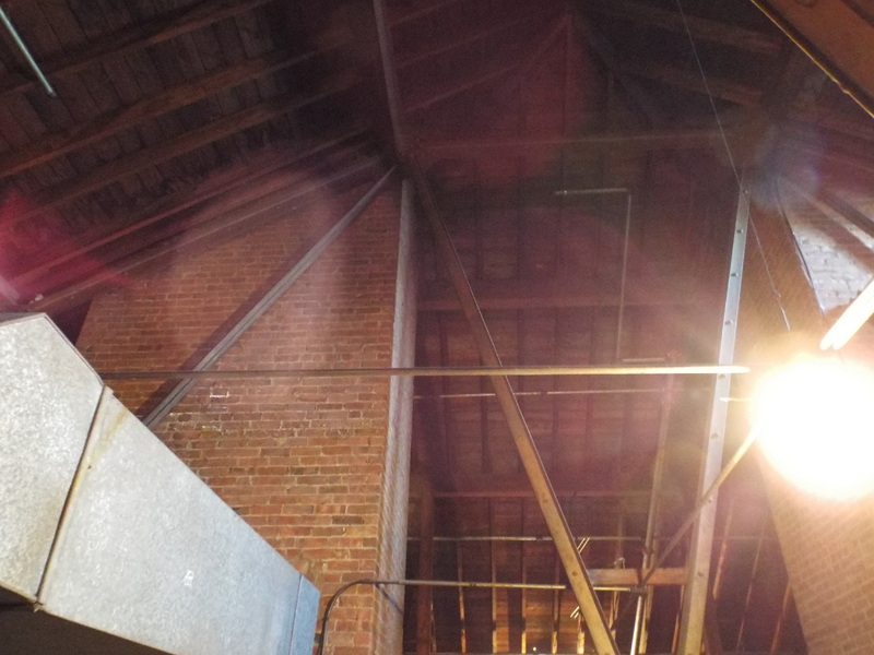 OldMain_attic_005.JPG