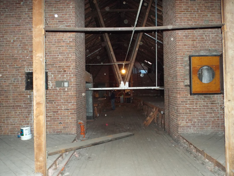 OldMain_attic_010.JPG