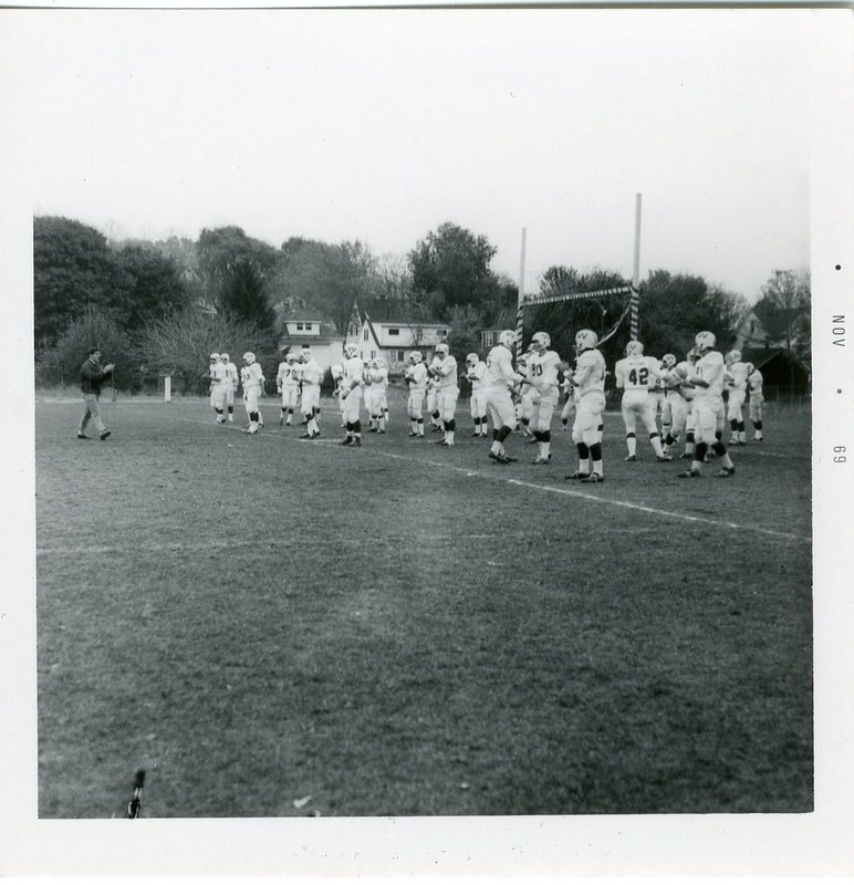 rg8_10_1969Football_010.jpg