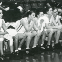 yearbook_1995_womensBasketball_001.jpg