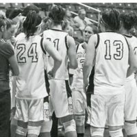 yearbook2009_WomensBasketball002.jpg