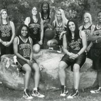 yearbook2010_womensBasketball_005.jpg